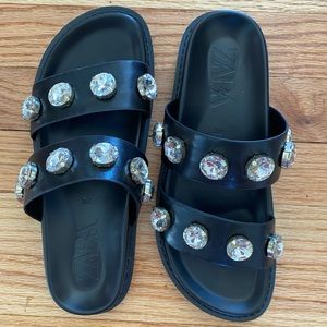 Zara • Black slides with faux rhinestones